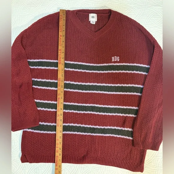Urban Outfitters BDG Burgundy and Striped Chunky Knit Sweater Medium Grunge - Picture 3 of 9